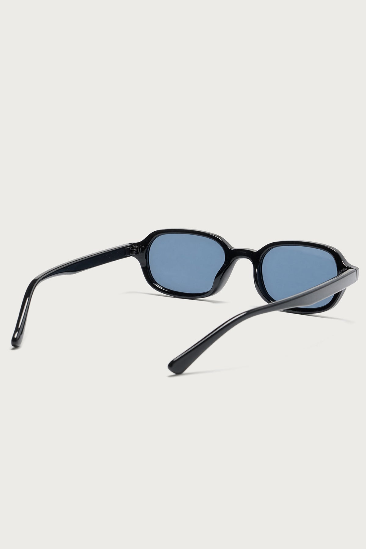 Lucasta Square Sunglasses - Image 4