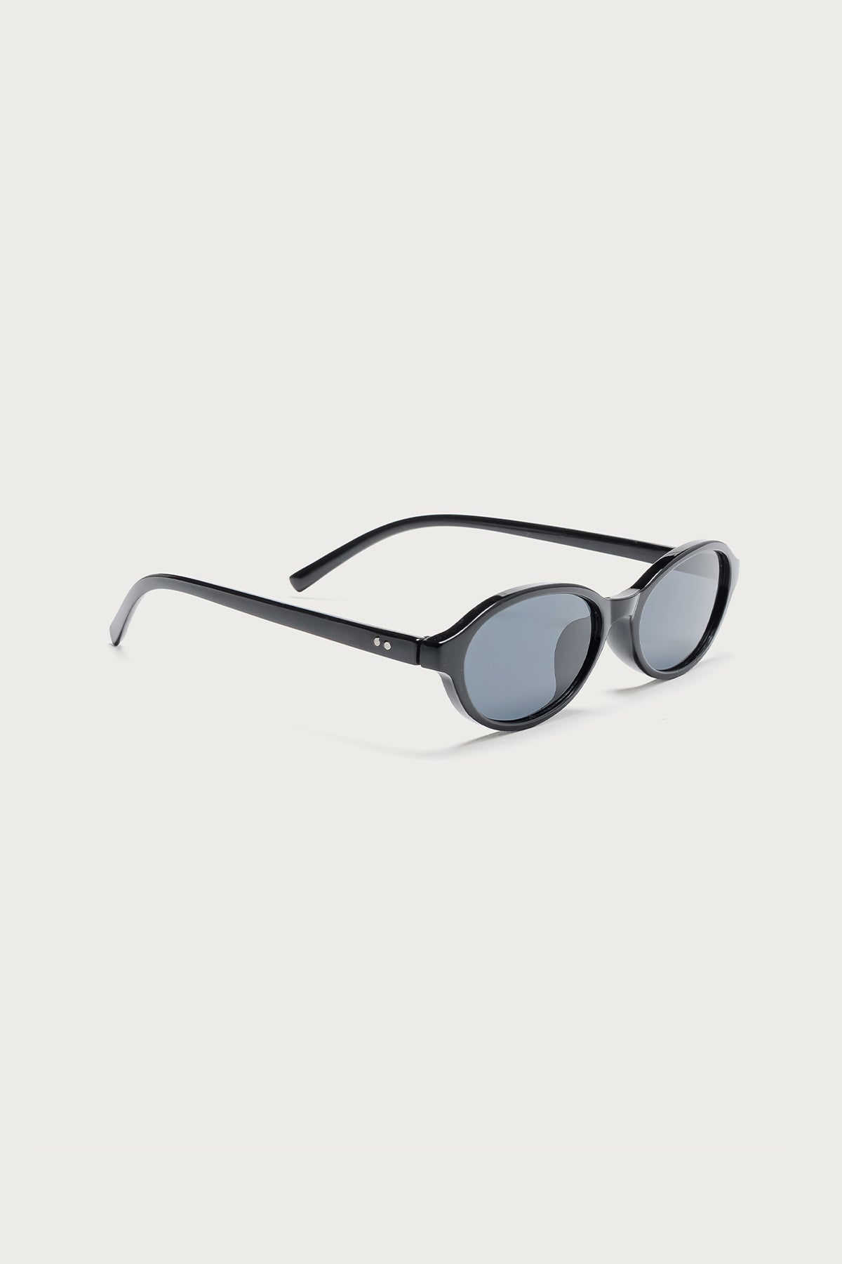 Sunny Babe Oval Sunglasses - Image 3