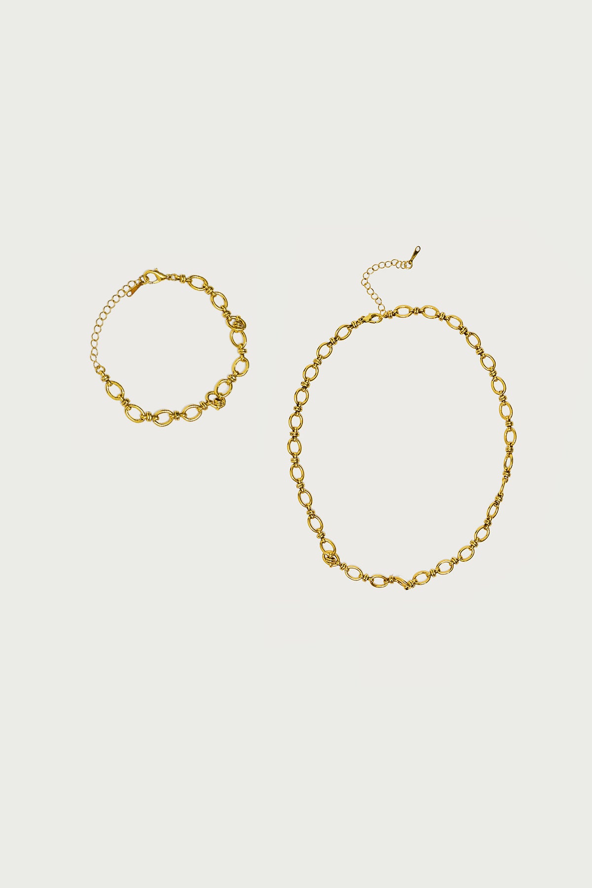 Oval Chain Necklace & Bracelet Set - Image 2