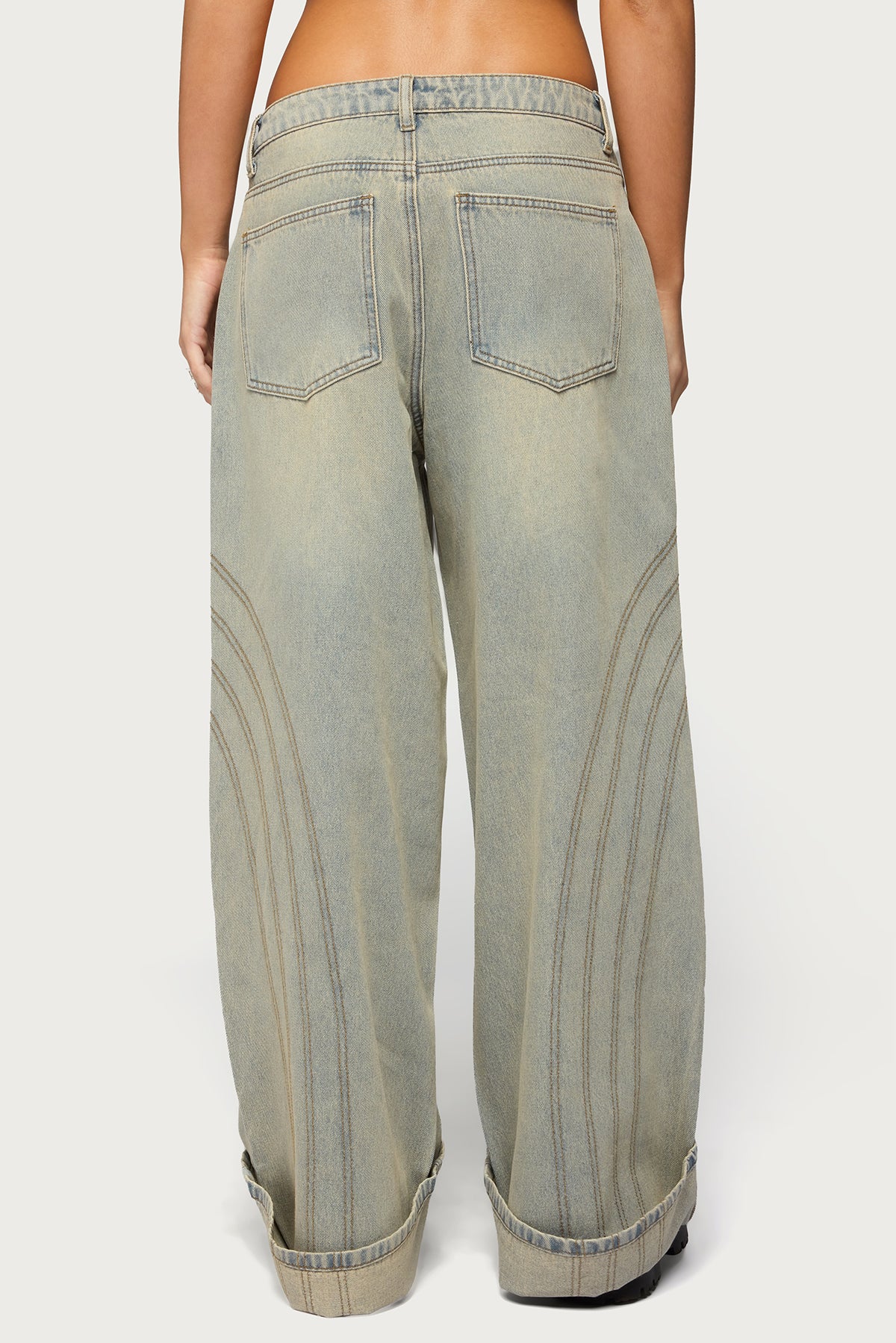 Cuffed Low Rise Baggy Jeans - Image 4