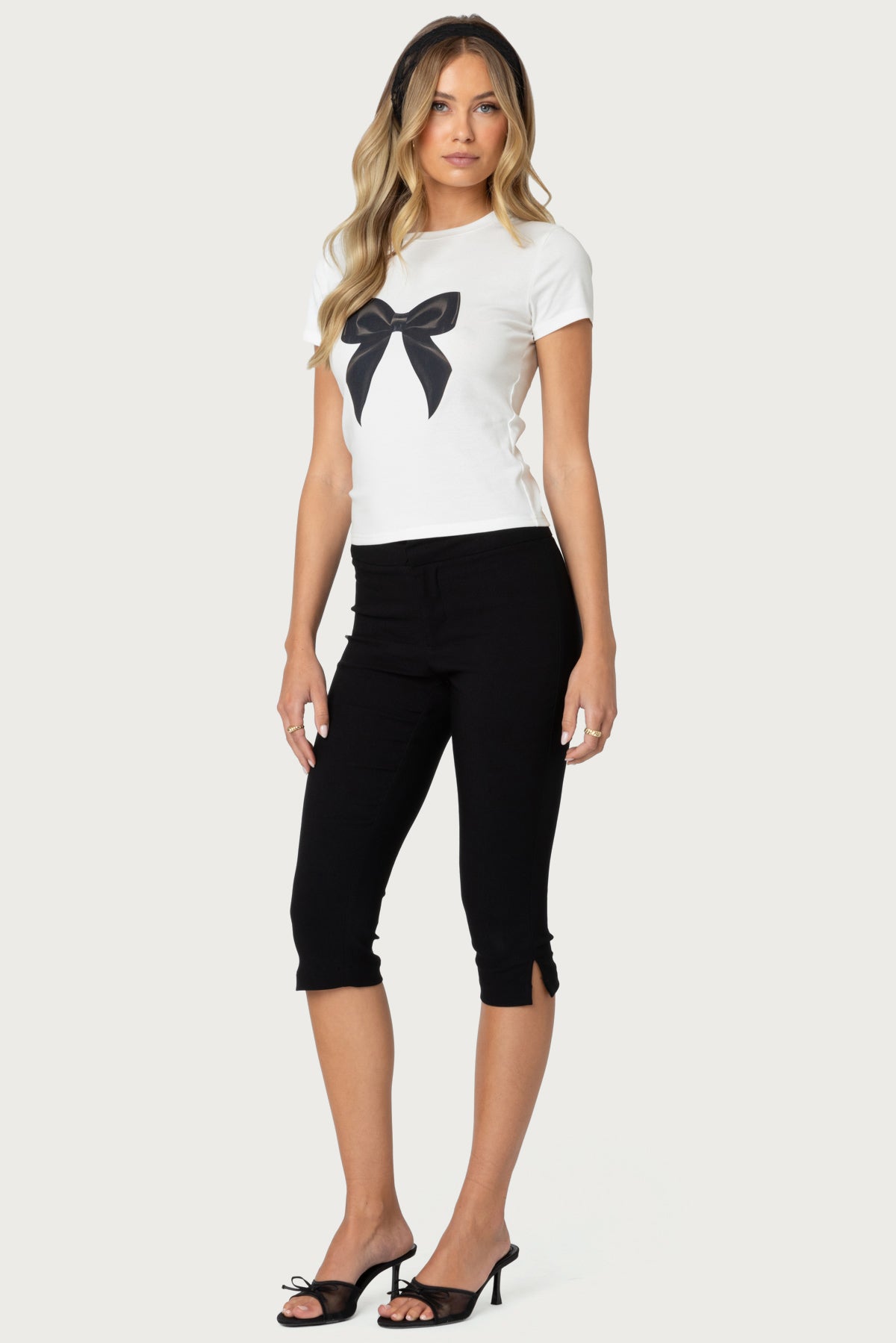 Sarafina Capri Pants - Image 4