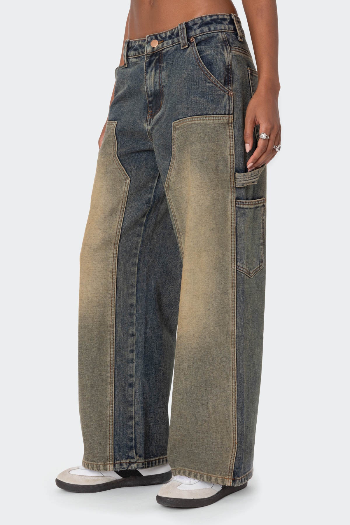 Contrast Panel Washed Mid Rise Baggy Jeans - Image 4
