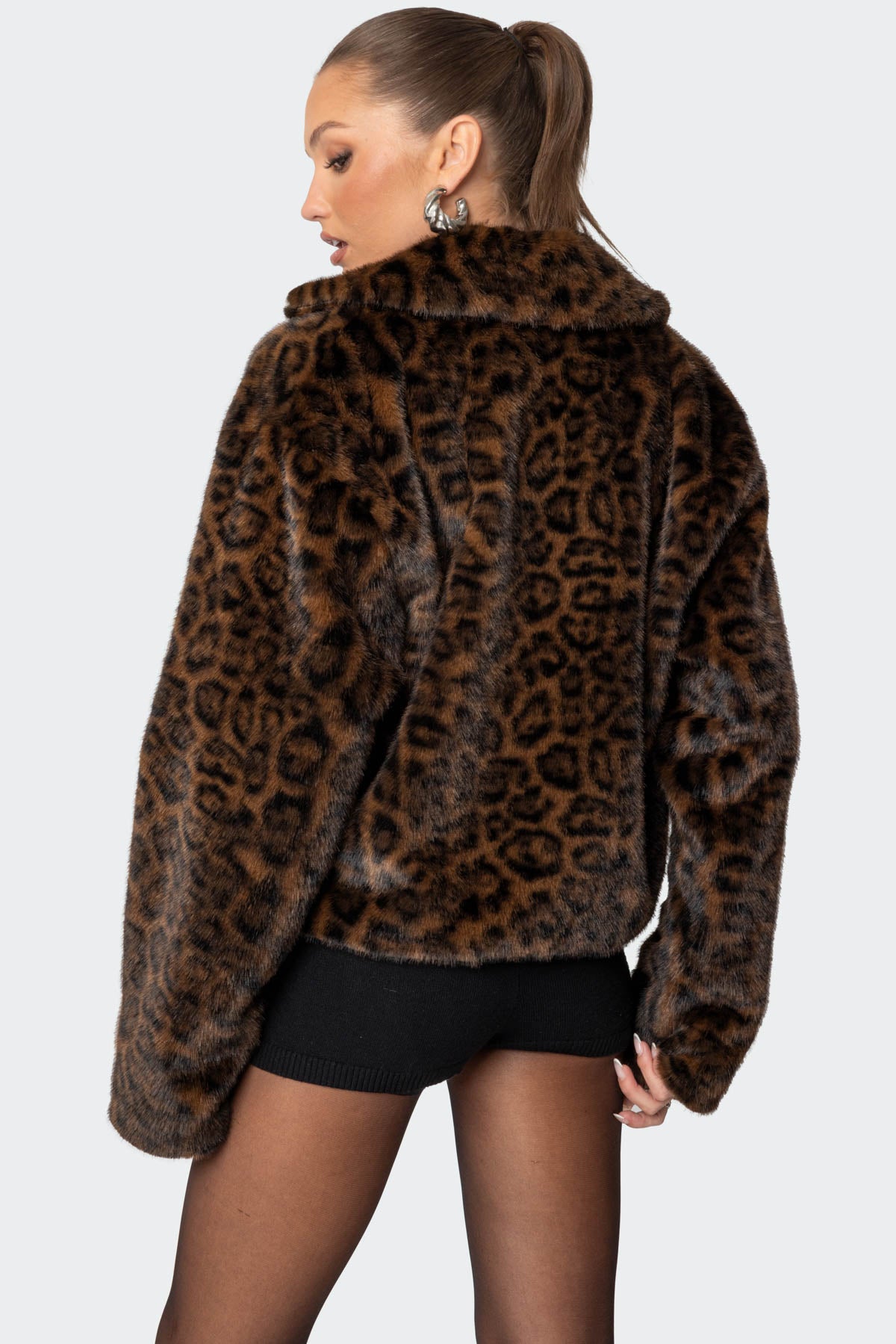 Lady Leopard Faux Fur Jacket - Image 6