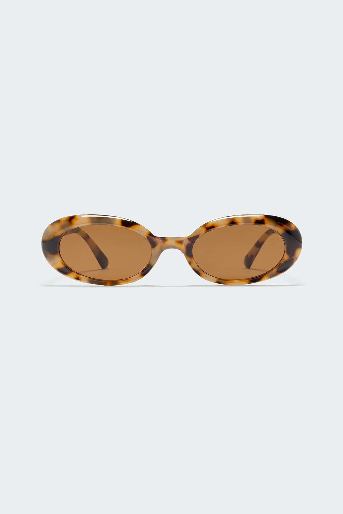 Mani Oval Sunglasses - Image 2