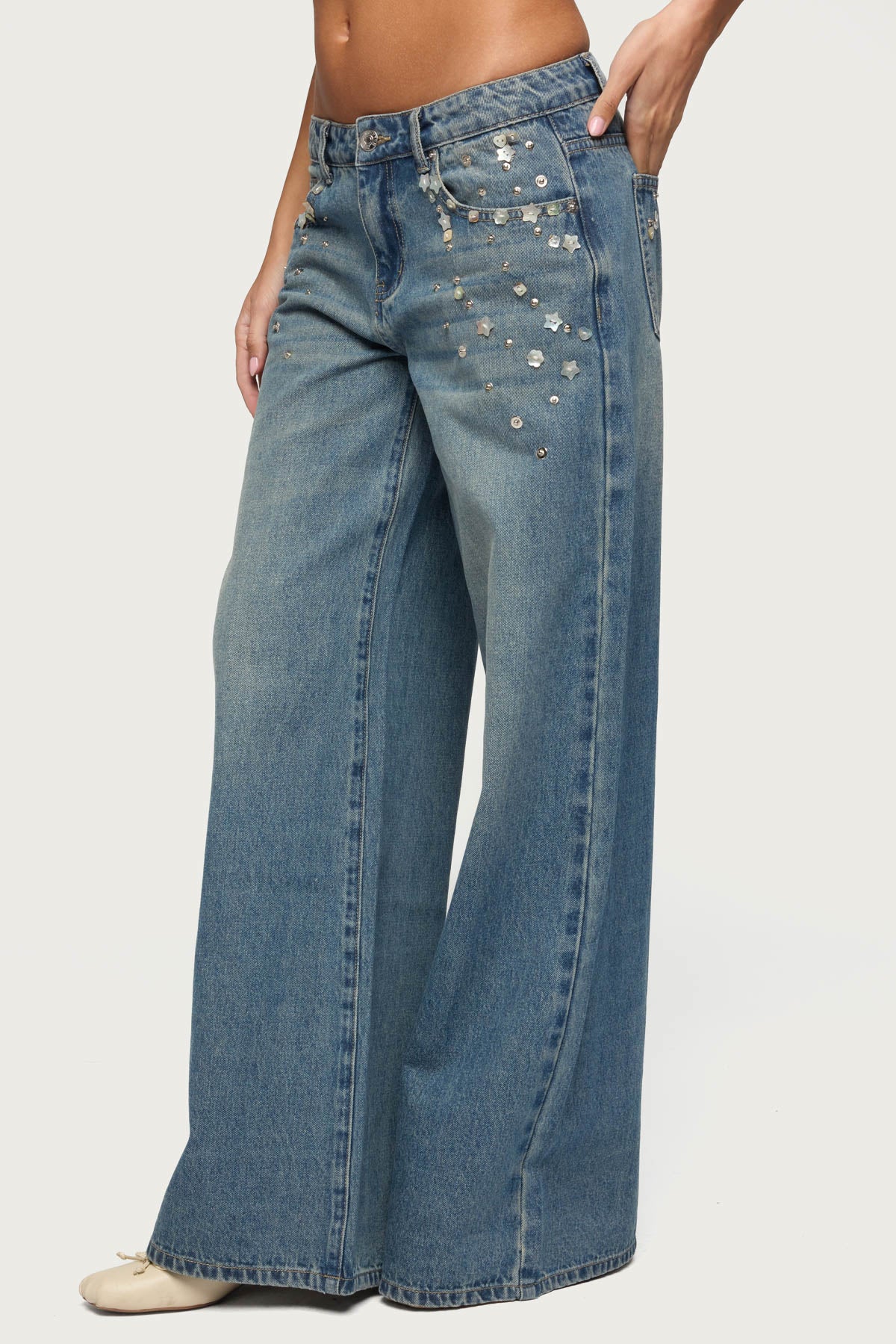 Mahlia Button Low Rise Baggy Jeans - Image 4
