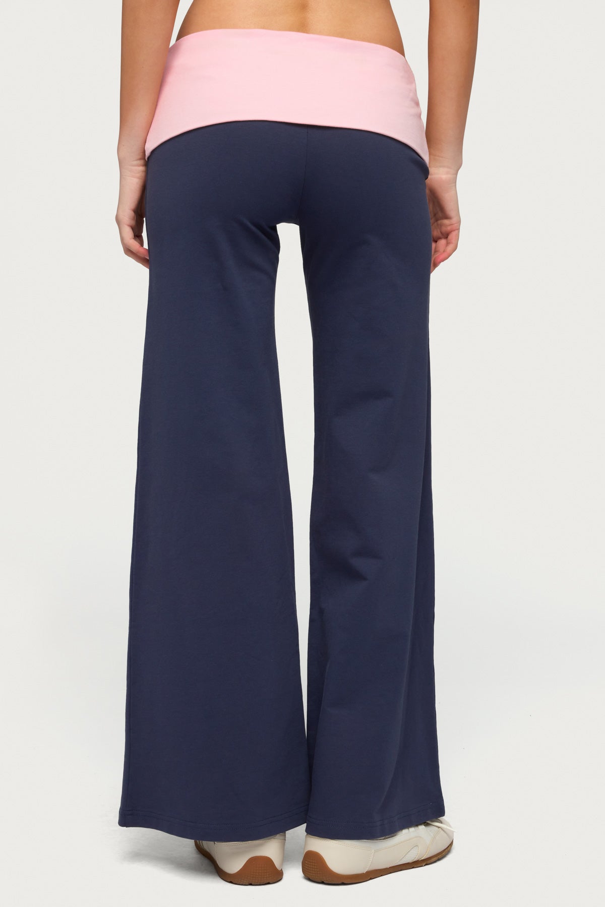 Petite Wide Leg Contrast Foldover Pants - Image 4