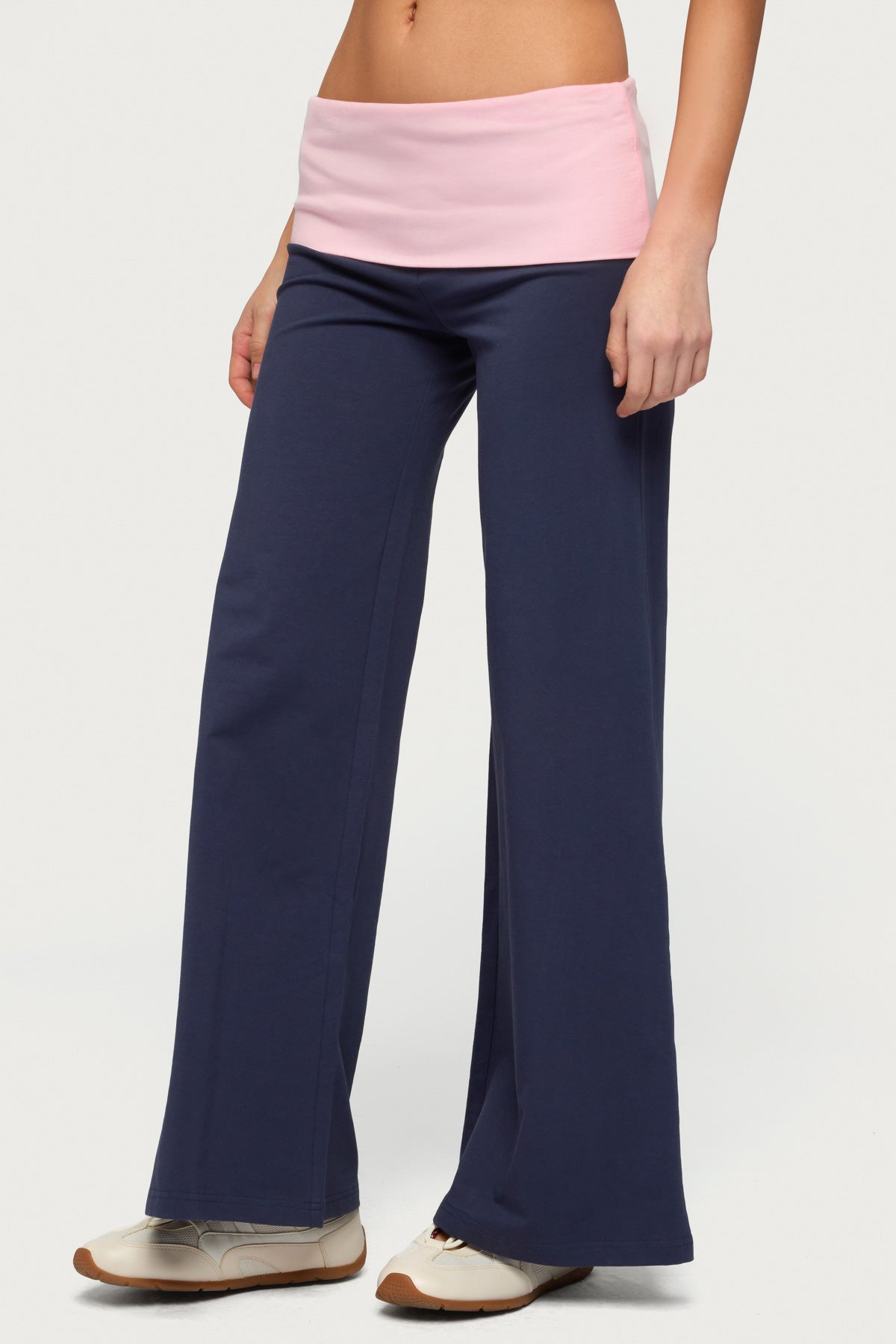 Petite Wide Leg Contrast Foldover Pants - Image 3