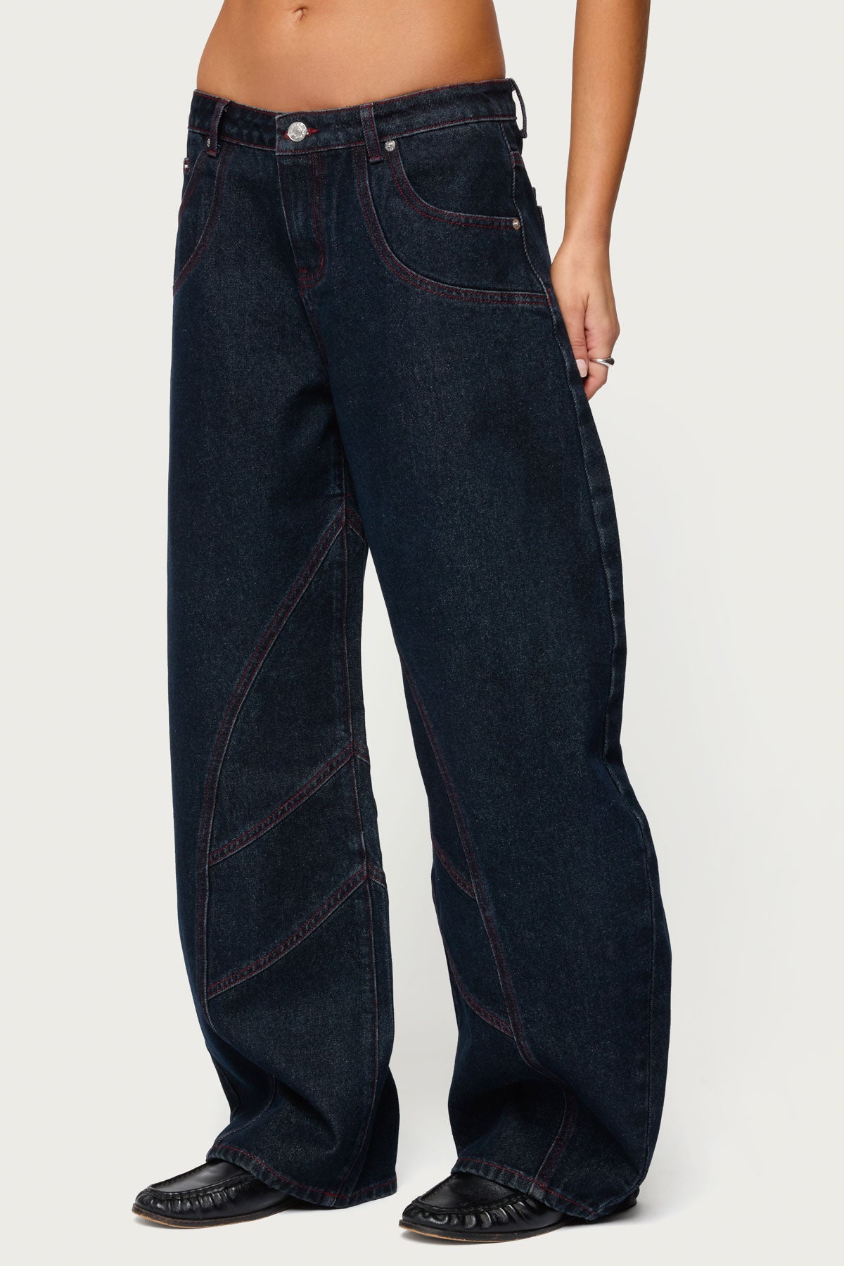 Double Pocket Low Rise Barrel Leg Jeans - Image 3