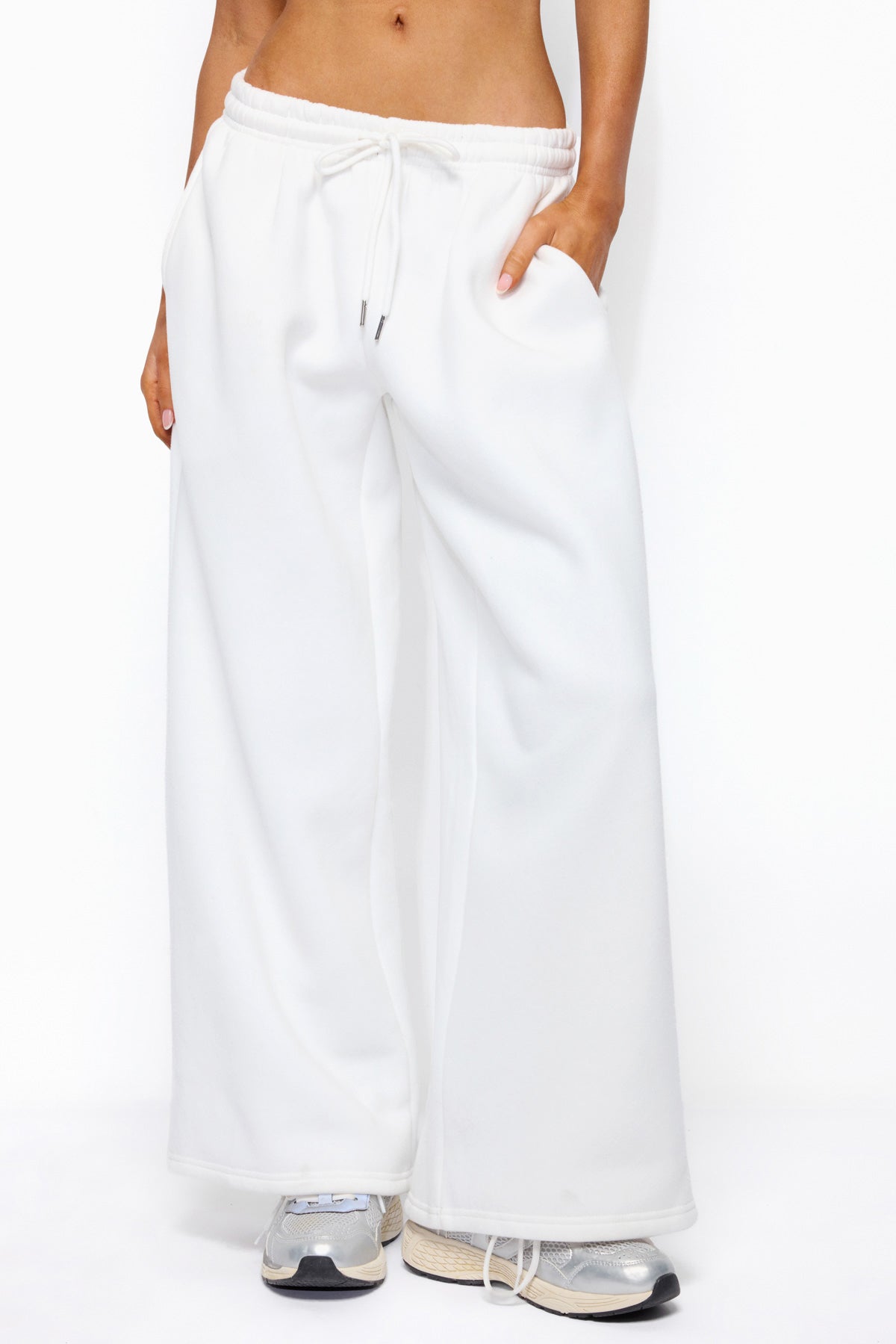 Kamari Low Rise Wide Sweatpants - Image 2