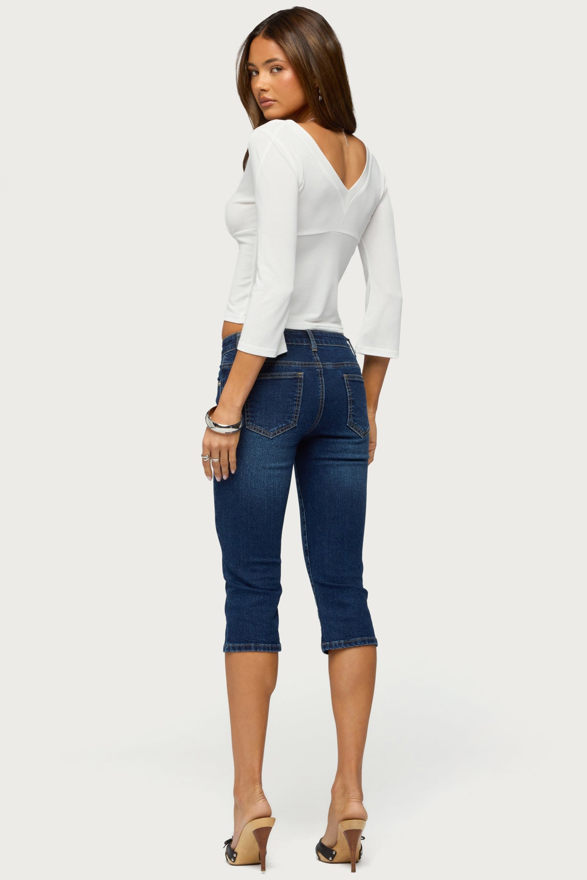 Mar V Neck Three-Quarter Sleeve Top - Image 5