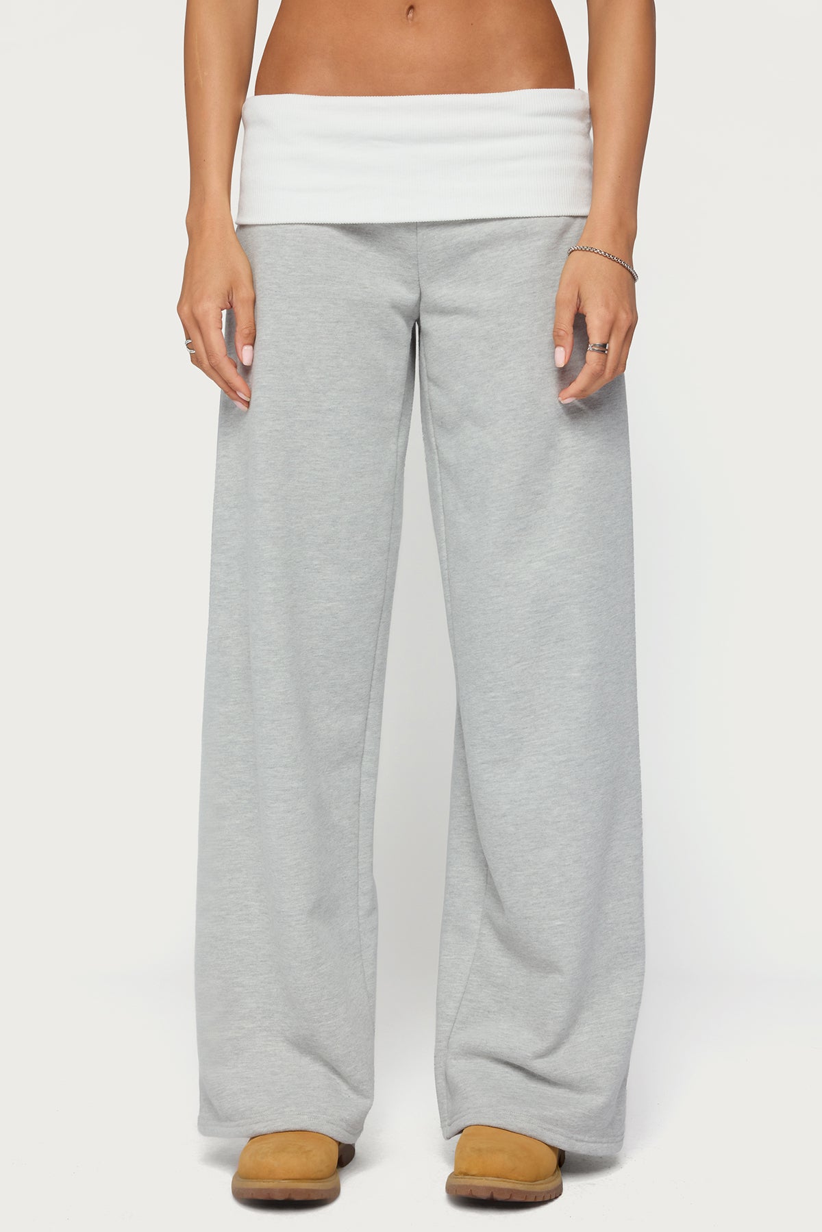 Idha Contrast Foldover Baggy Sweatpants - Image 2